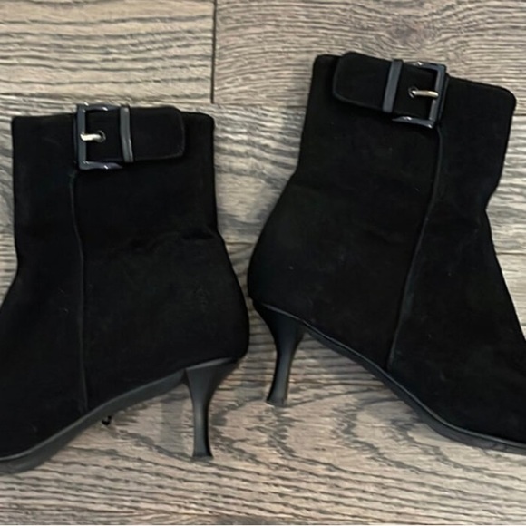 Booties (#331) - Picture 9 of 9